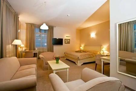 Mabre Residence - 120