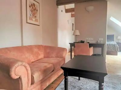 Mabre Residence - 116