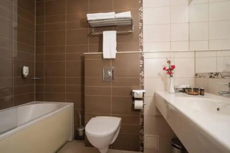 Mabre Residence - 112