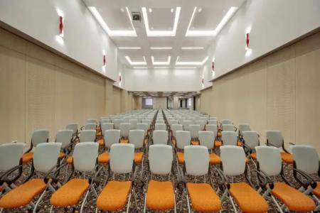 Le Royals & Resorts - 23