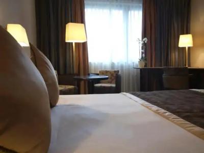 Le Royals & Resorts - 48