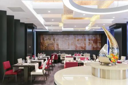 Le Royals & Resorts - 30