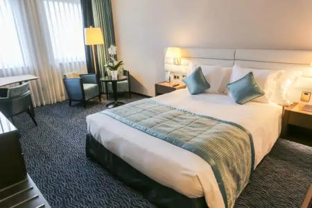 Le Royals & Resorts - 5