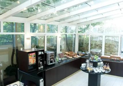 Best Western Plus Grand Victor Hugo - 12