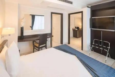 Best Western Plus Grand Victor Hugo - 30