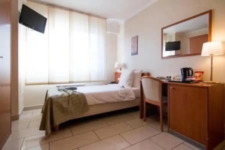 Best Western Plus Grand Victor Hugo - 60