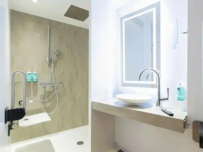 Novotel Luxembourg Kirchberg - 58