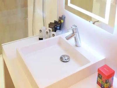 Novotel Luxembourg Kirchberg - 9