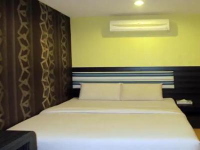 T-Bukit Bintang - 50