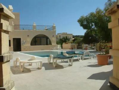 The Penthouse - Gozo - 11