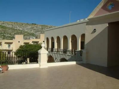 The Penthouse - Gozo - 17
