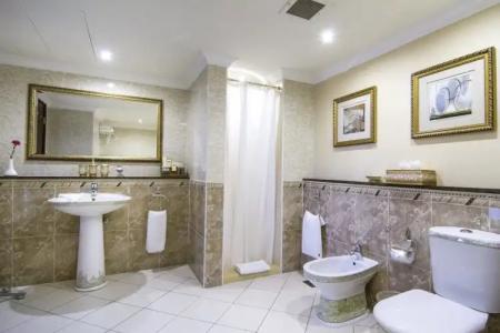 Grand Excelsior - 106