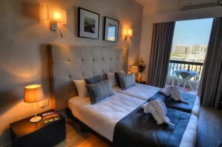 St Julian's Bay - 79