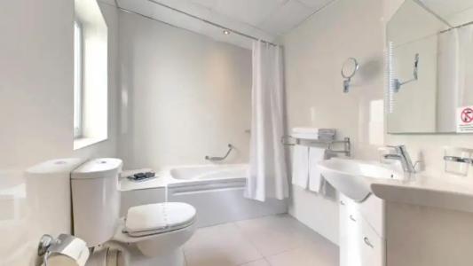 AX Sunny Coast Resort & Spa - 56