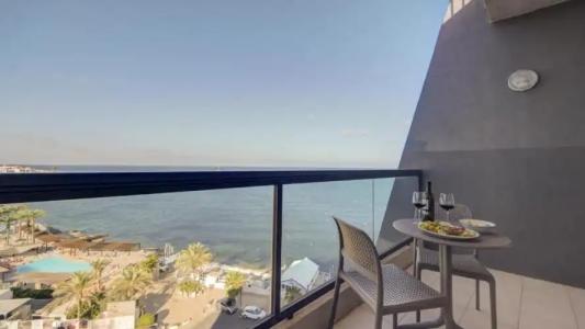 AX Sunny Coast Resort & Spa - 63