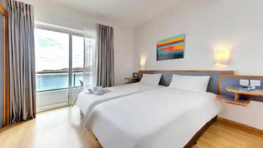 AX Sunny Coast Resort & Spa - 58