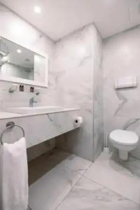 Riviera Spa Resort – Adults Only - 12