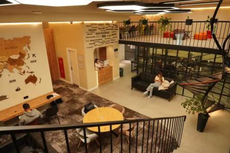 AQ Capsule Hostel - 18