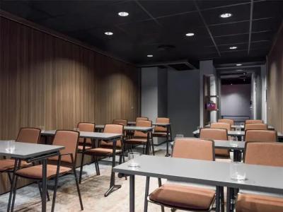 Radisson RED Oslo City Centre, A Verified Net Zero - 8