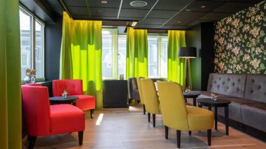 Thon Gyldenløve - 14