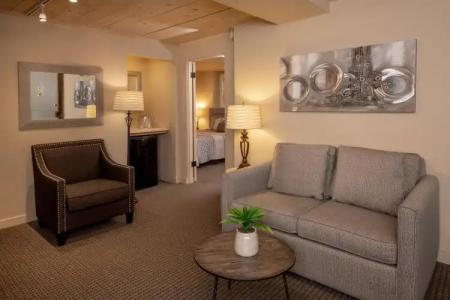 Carmel Country Inn - 24