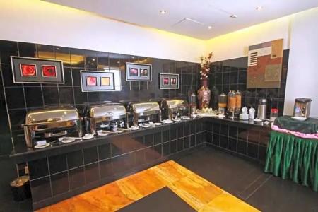 Safeer Continental - 25