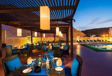 Tulip Inn Downtown Muscat - 16