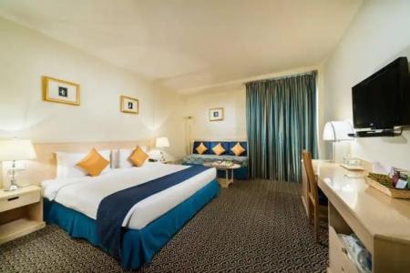 Tulip Inn Downtown Muscat - 2