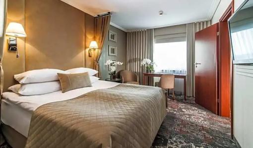 Airport Okęcie - 86