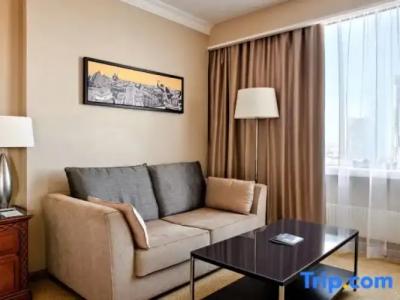 Warsaw Presidential - 97