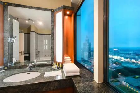 Warsaw Presidential - 28