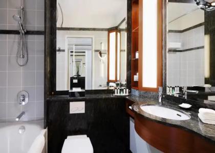 Warsaw Presidential - 24