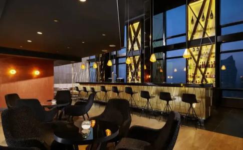 Warsaw Presidential - 21