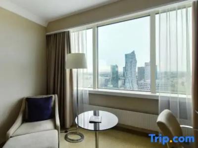 Warsaw Presidential - 73