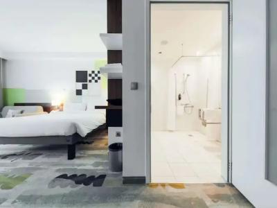 Ibis Styles Warszawa Airport - 28