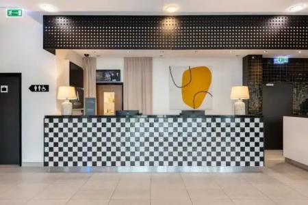 Ibis Styles Warszawa Airport - 3