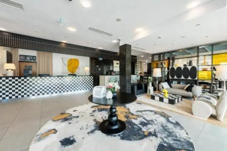 Ibis Styles Warszawa Airport - 1