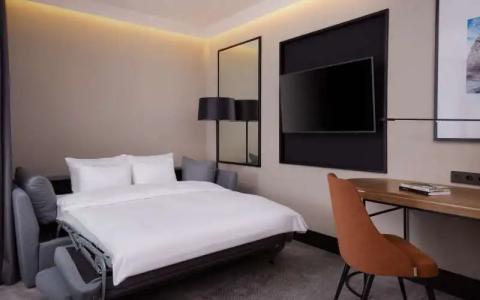 Radisson Collection, - 61