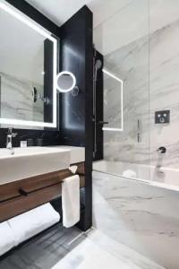 Radisson Collection, - 43