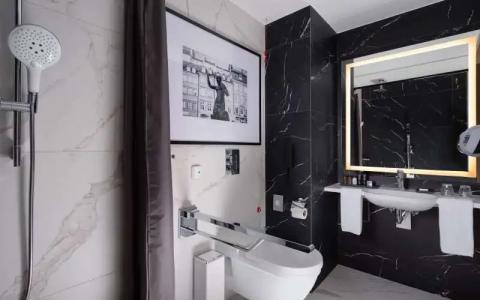 Radisson Collection, - 47