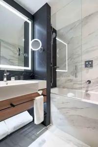 Radisson Collection, - 50