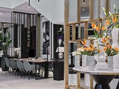 Radisson Collection, - 30