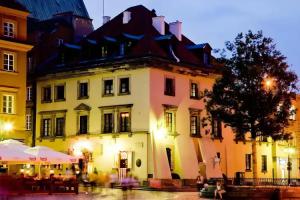 Castle Inn, Warsaw