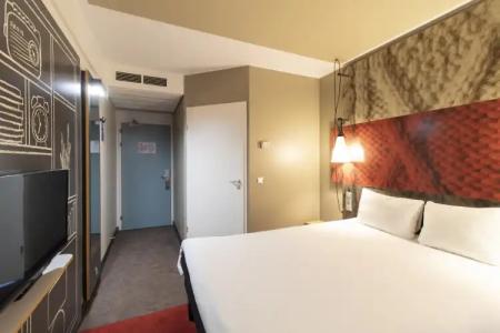 Ibis Warszawa Centrum - 1