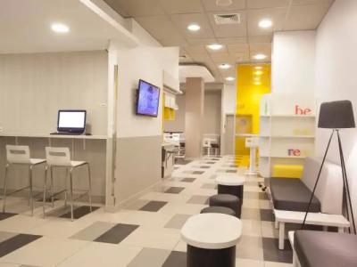 Premiere Classe Warszawa Centrum - 17