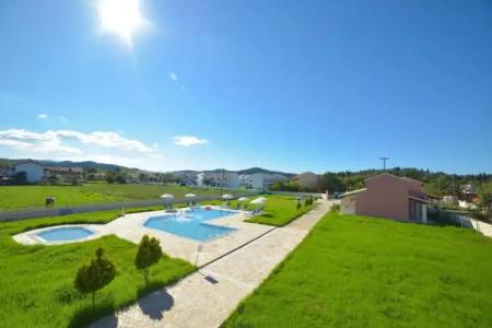 Megali Luxuries Apartments - 32