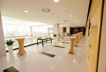 Holiday Inn Belgrade, an IHG - 28