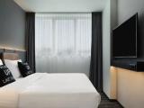 1 Bedroom Moxy Sweet Double Suite
