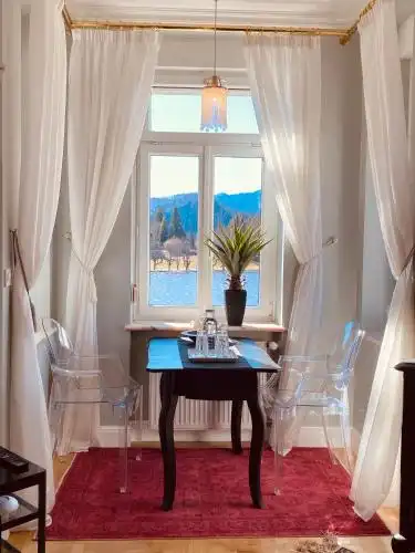 Adora Luxury - 32