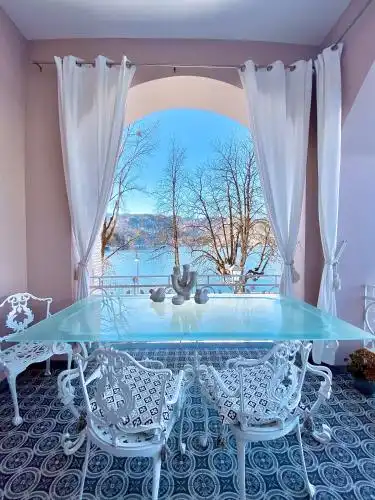 Adora Luxury - 18